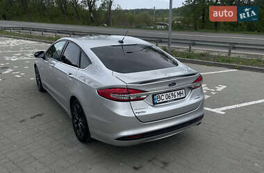 Седан Ford Fusion 2017 в 