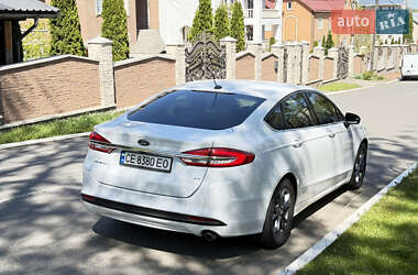 Седан Ford Fusion 2016 в 