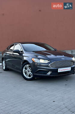 Седан Ford Fusion 2018 в 