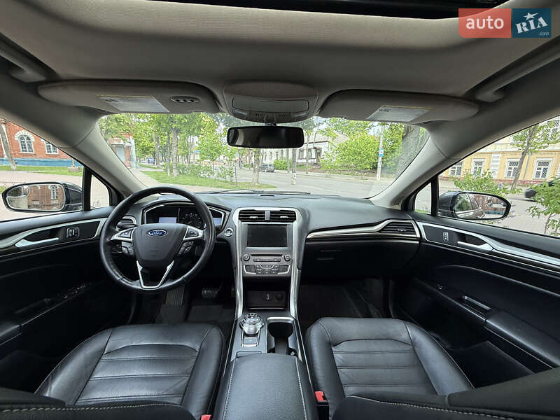 Седан Ford Fusion 2016 в Сумах