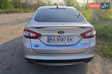 Седан Ford Fusion 2014 в 