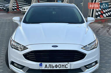 Седан Ford Fusion 2016 в 