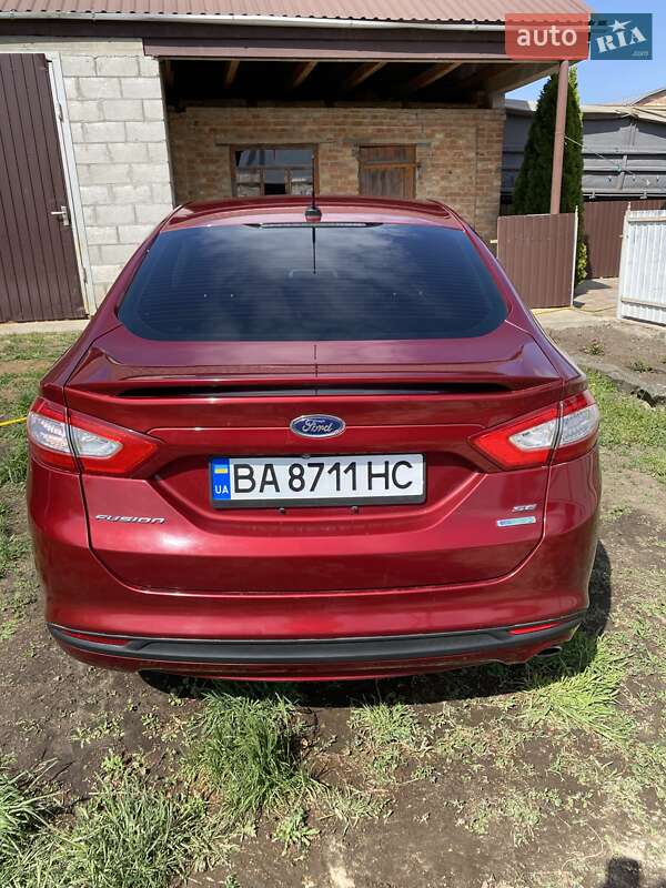 Седан Ford Fusion 2015 в Новомиргороде