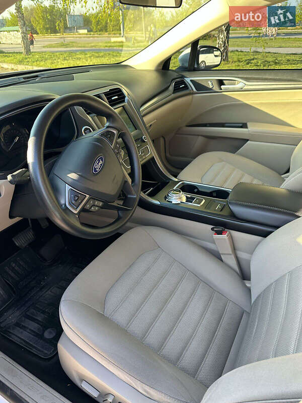 Седан Ford Fusion 2018 в Запорожье фото 6 Седан Ford Fusion 2018 в Запорожье