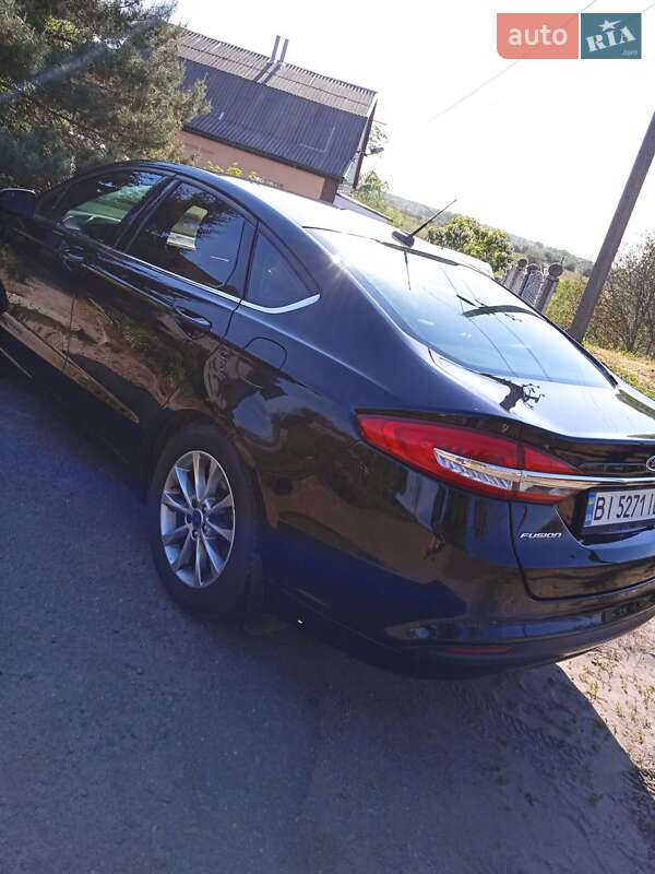 Седан Ford Fusion 2017 в Кременчуці