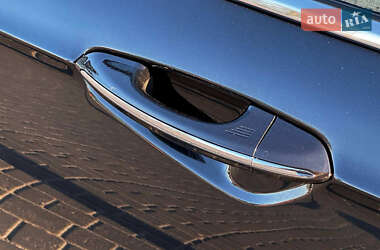 Седан Ford Fusion 2019 в 