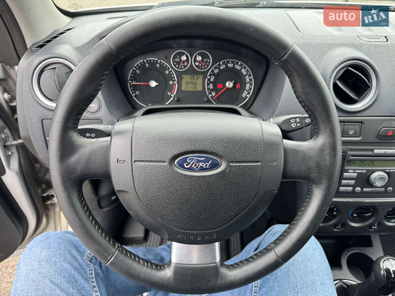 Хэтчбек Ford Fusion 2011 в Киеве фото 16 Хэтчбек Ford Fusion 2011 в Киеве