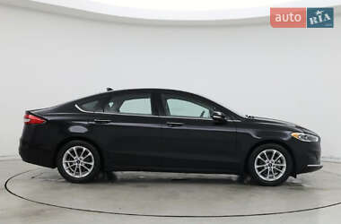 Седан Ford Fusion 2020 в 