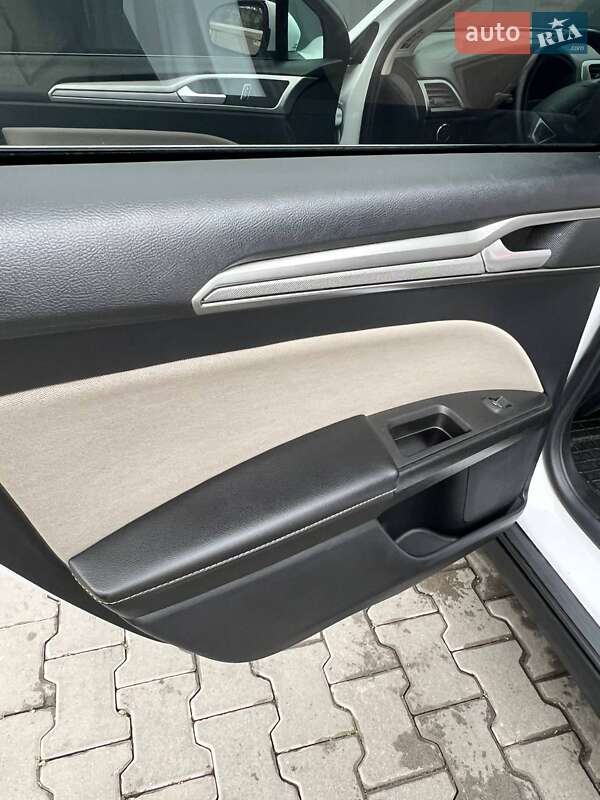 Седан Ford Fusion 2020 в Тернополе