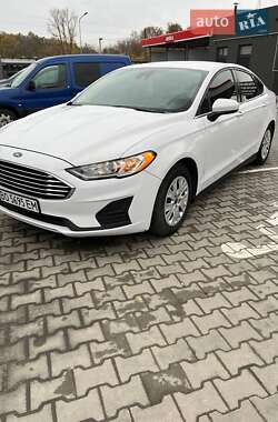 Седан Ford Fusion 2020 в Тернополе
