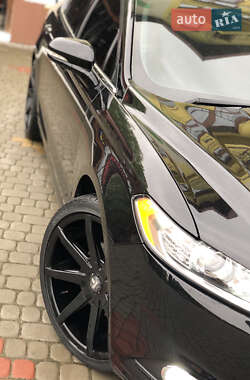 Седан Ford Fusion 2016 в 