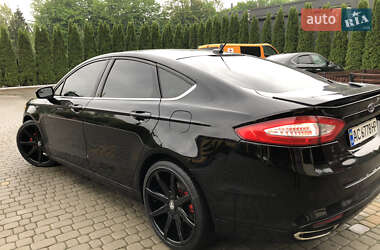 Седан Ford Fusion 2016 в 