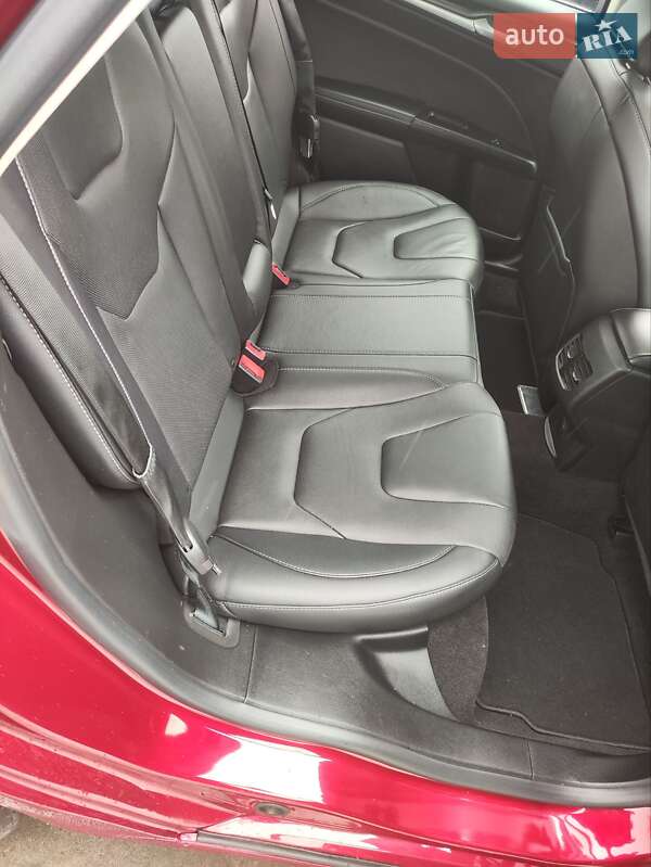 Седан Ford Fusion 2018 в Киеве