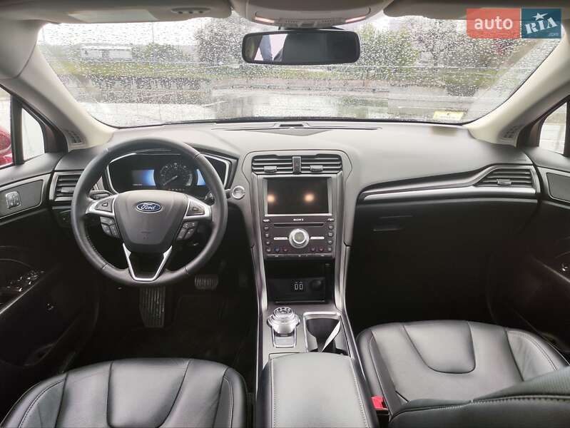 Седан Ford Fusion 2018 в Киеве