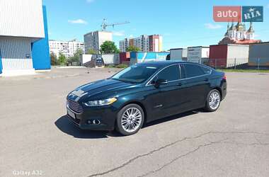 Седан Ford Fusion 2014 в 