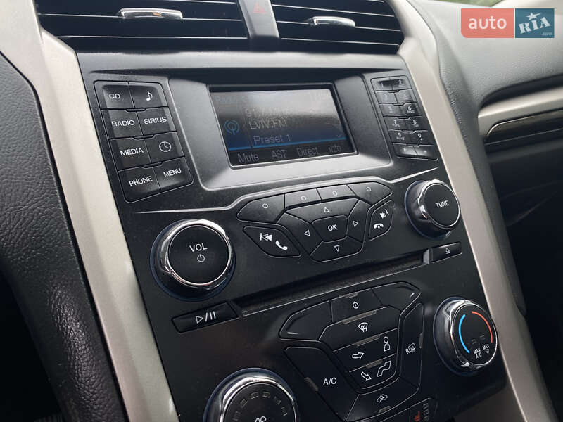 Седан Ford Fusion 2013 в Дрогобыче