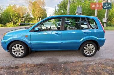 Хетчбек Ford Fusion 2010 в 