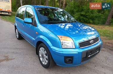 Хетчбек Ford Fusion 2010 в 