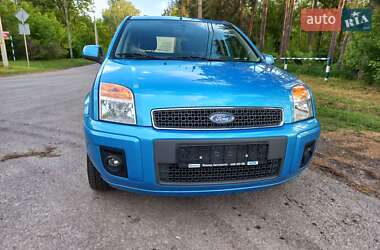 Хетчбек Ford Fusion 2010 в 