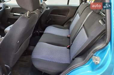 Хетчбек Ford Fusion 2010 в 