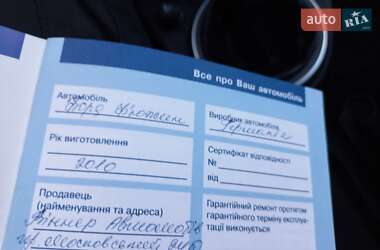 Хетчбек Ford Fusion 2010 в 