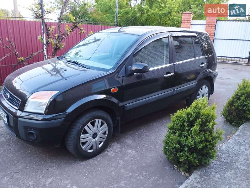Хетчбек Ford Fusion 2007 в 