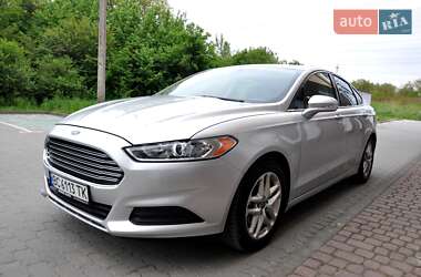 Седан Ford Fusion 2013 в 