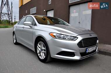 Седан Ford Fusion 2013 в 