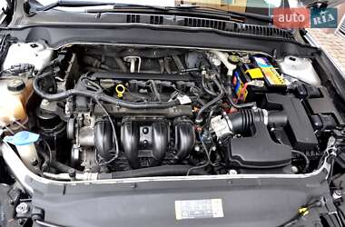 Седан Ford Fusion 2013 в 