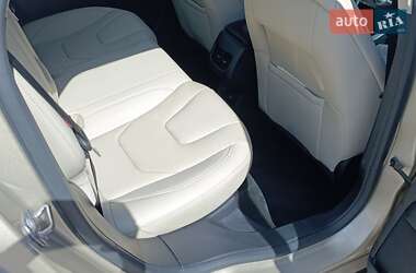 Седан Ford Fusion 2018 в 