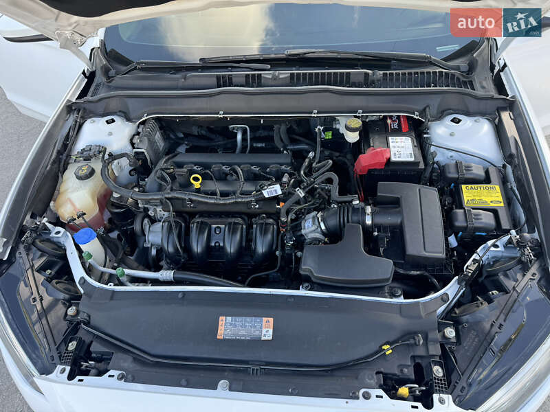 Седан Ford Fusion 2016 в Днепре