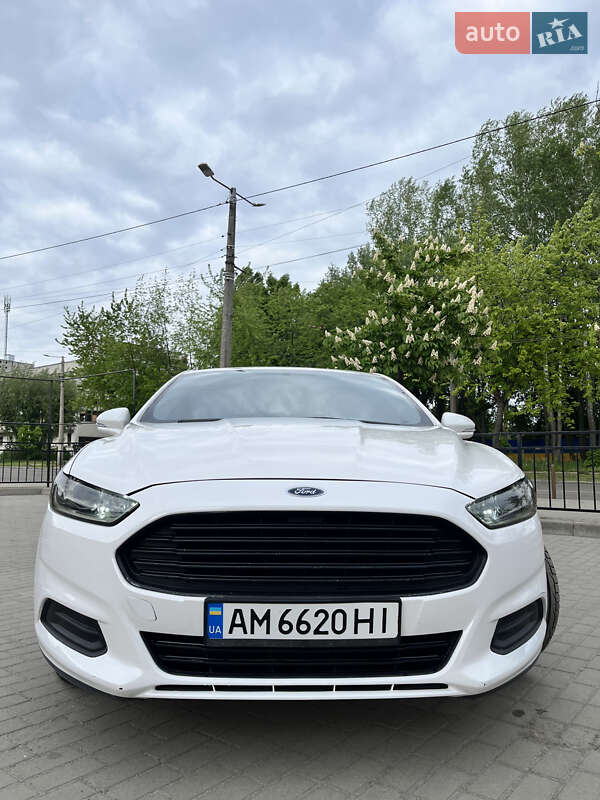 Седан Ford Fusion 2014 в Житомире