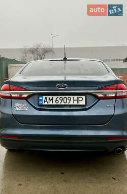 Седан Ford Fusion 2018 в 
