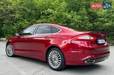 Седан Ford Fusion 2014 в 