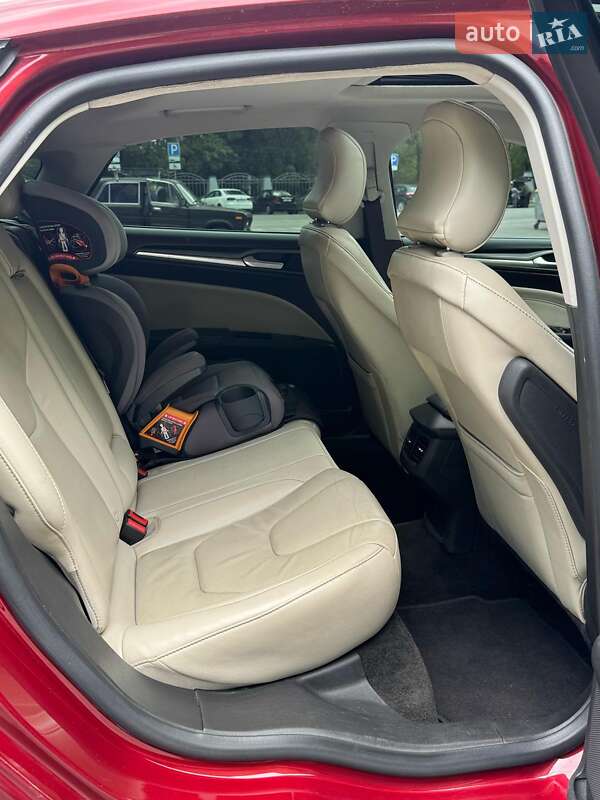 Седан Ford Fusion 2014 в Полтаве