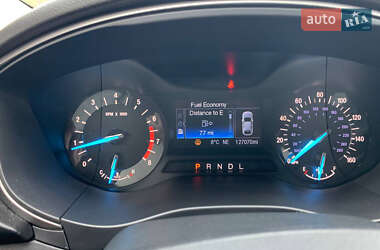 Седан Ford Fusion 2018 в 
