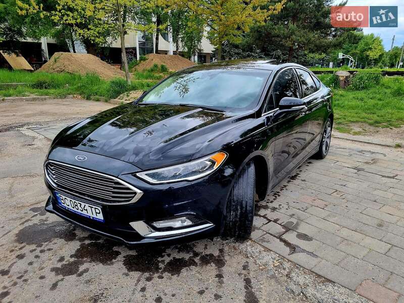 Седан Ford Fusion 2017 в Львове