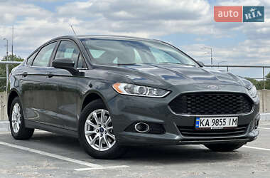 Седан Ford Fusion 2014 в 