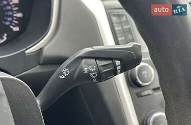 Седан Ford Fusion 2014 в 