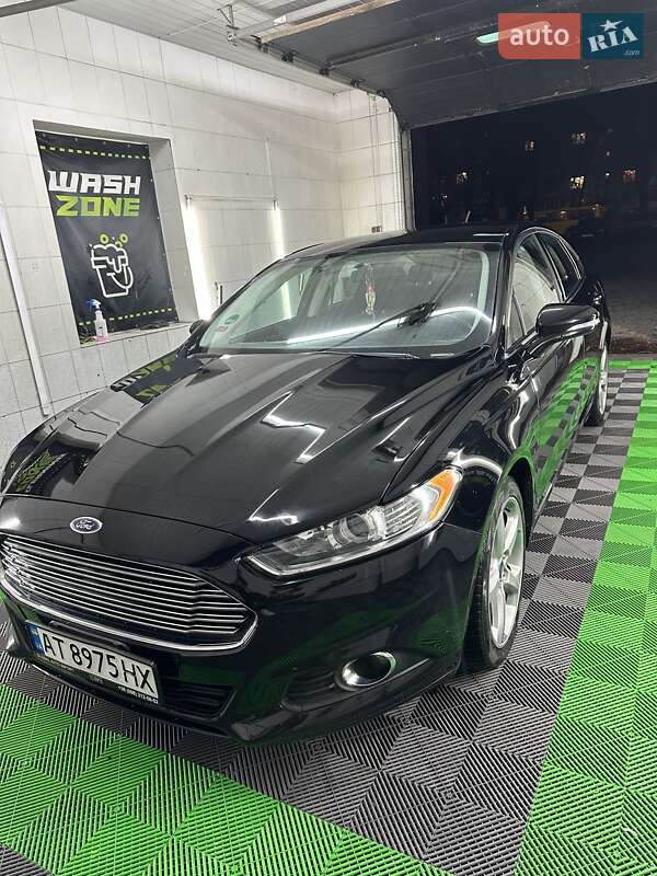 Седан Ford Fusion 2015 в Ивано-Франковске