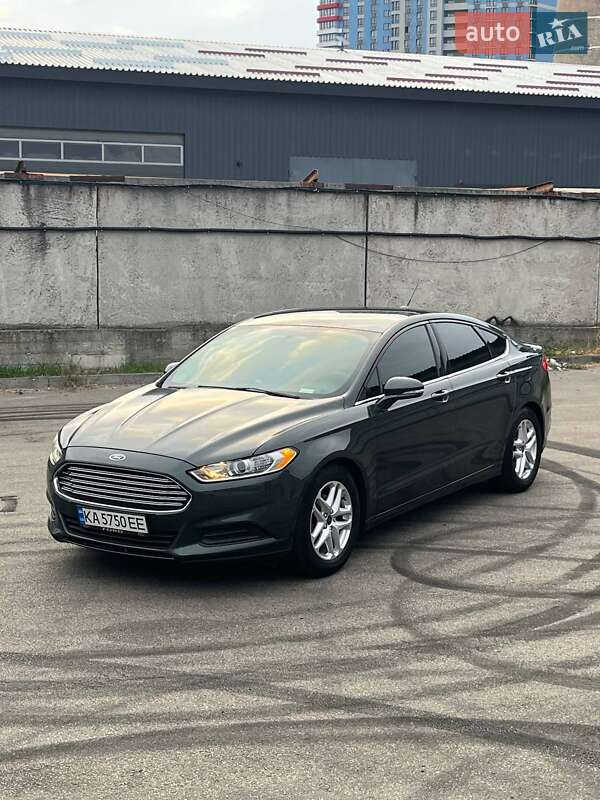 Ford Fusion 2015