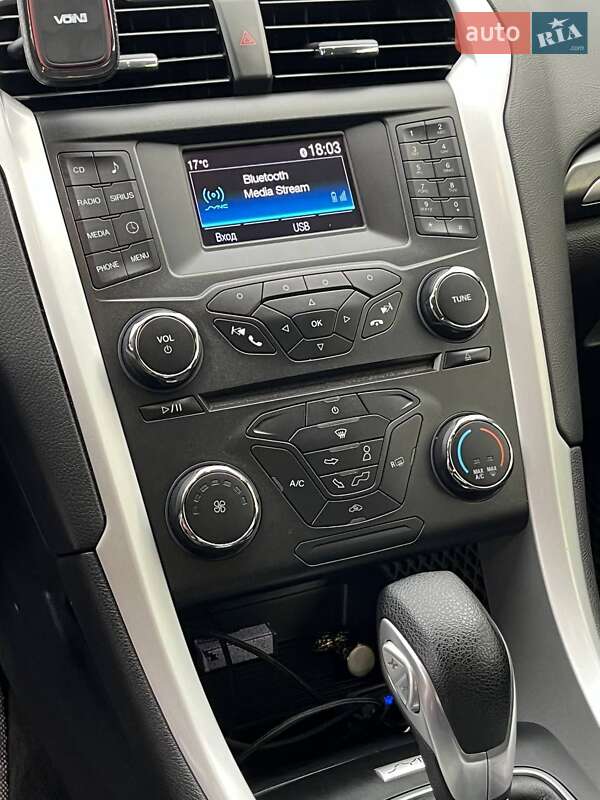 Седан Ford Fusion 2015 в Киеве фото 13 Седан Ford Fusion 2015 в Киеве
