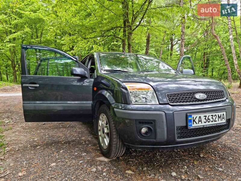 Хэтчбек Ford Fusion 2006 в Львове фото 8 Хэтчбек Ford Fusion 2006 в Львове