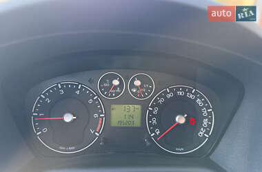 Хэтчбек Ford Fusion 2008 в 