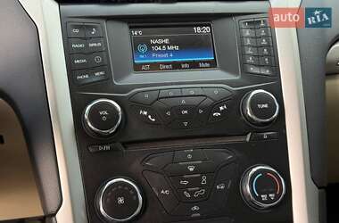 Седан Ford Fusion 2014 в 
