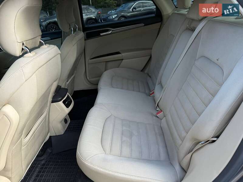 Седан Ford Fusion 2014 в Харькове