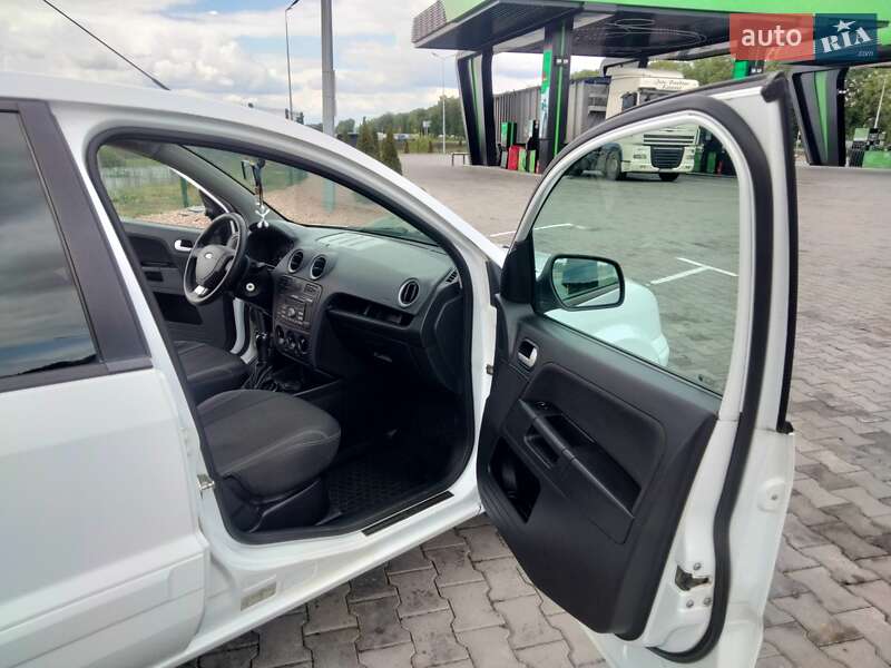 Хэтчбек Ford Fusion 2010 в Виннице фото 14 Хэтчбек Ford Fusion 2010 в Виннице