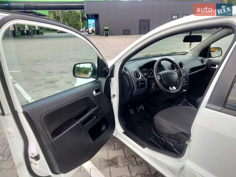 Хэтчбек Ford Fusion 2010 в Виннице фото 21 Хэтчбек Ford Fusion 2010 в Виннице