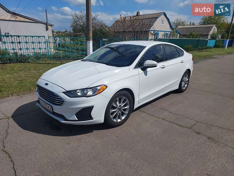 Ford Fusion 2019