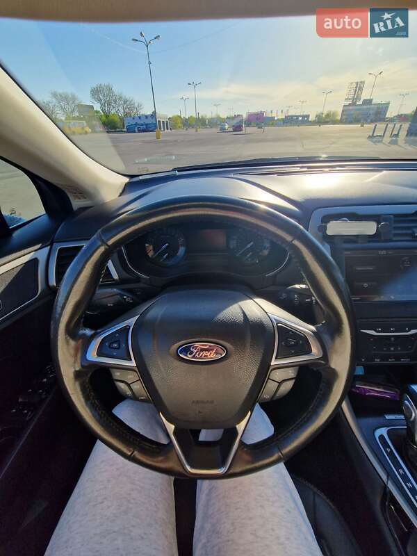 Седан Ford Fusion 2013 в Одессе